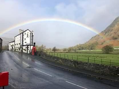 The White Lion Inn ペンリス エクステリア 写真
