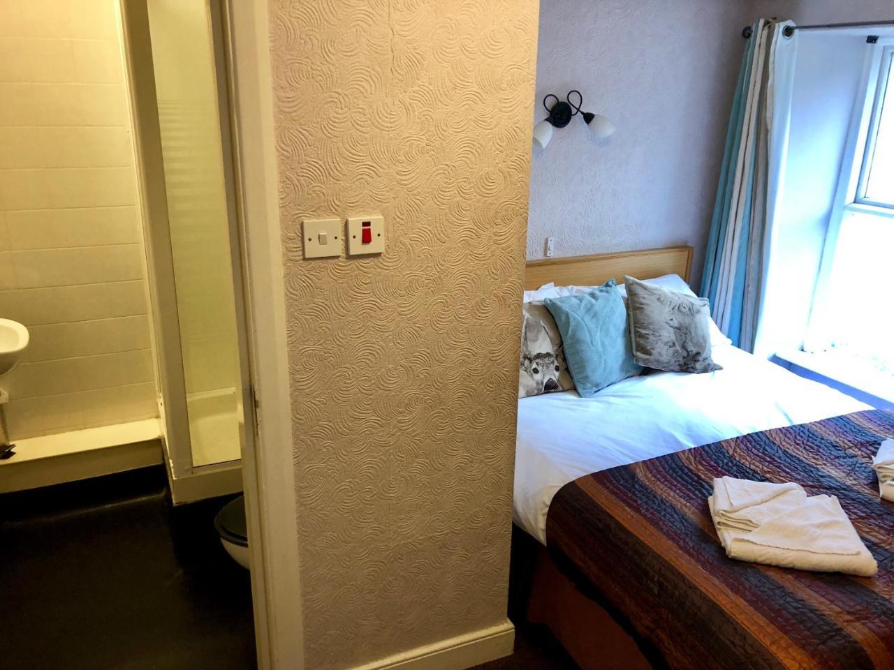 The White Lion Inn ペンリス エクステリア 写真